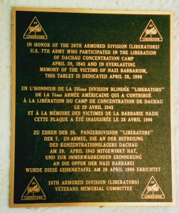 Dachau_US Troops free Dachau